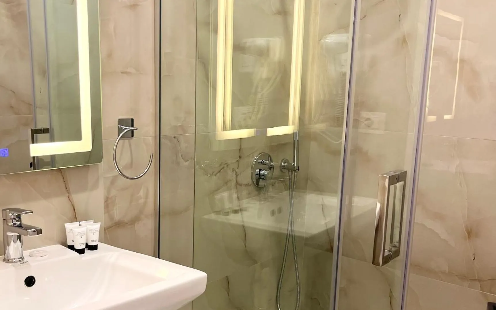 Mili Hotel Berat