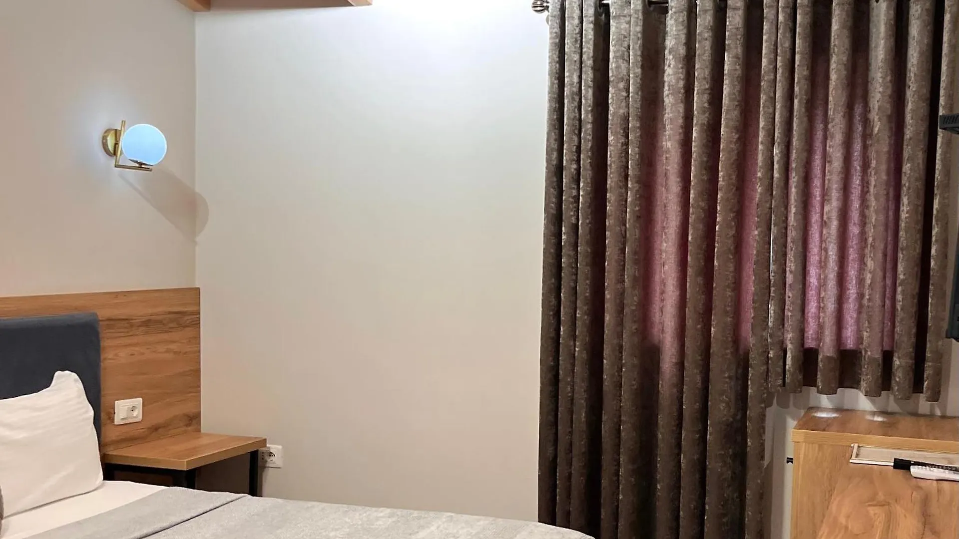 Mili Hotel Berat