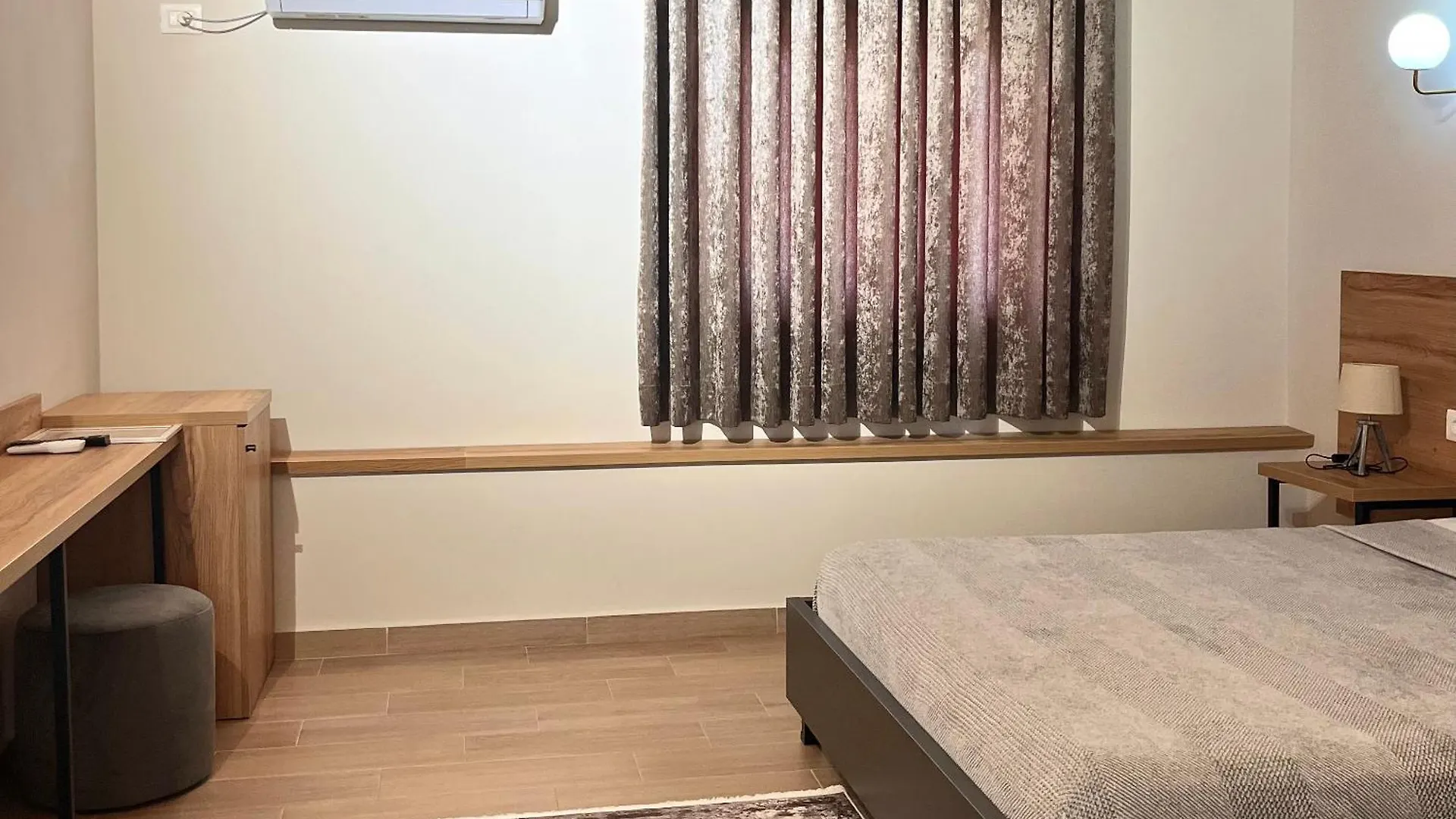 Mili Hotel Berat 0*,