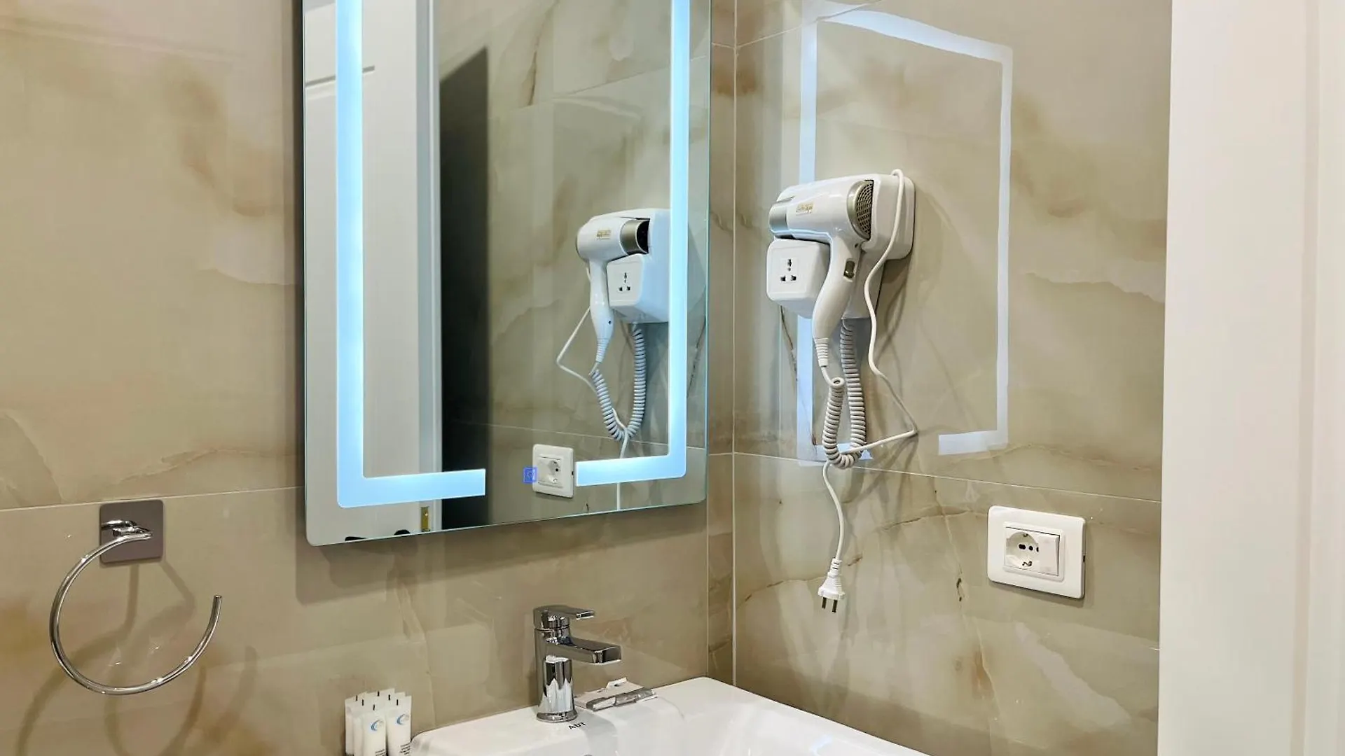 Mili Hotel Berat